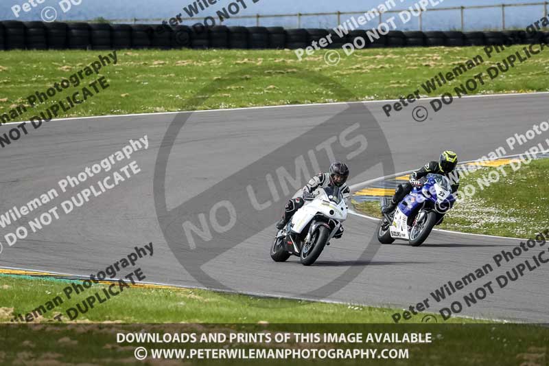 anglesey no limits trackday;anglesey photographs;anglesey trackday photographs;enduro digital images;event digital images;eventdigitalimages;no limits trackdays;peter wileman photography;racing digital images;trac mon;trackday digital images;trackday photos;ty croes